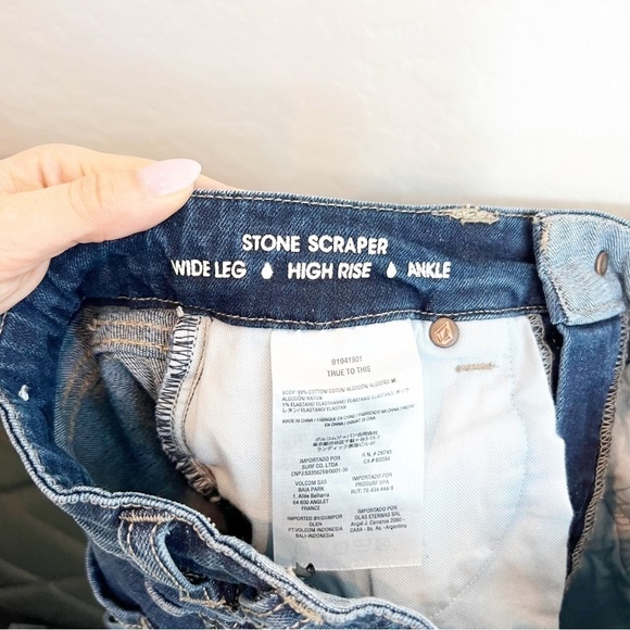 Volcom Women's Stone Scraper Jeans Wide Leg High Rise Ankle Crop Blue 27 - Picture 7 of 8